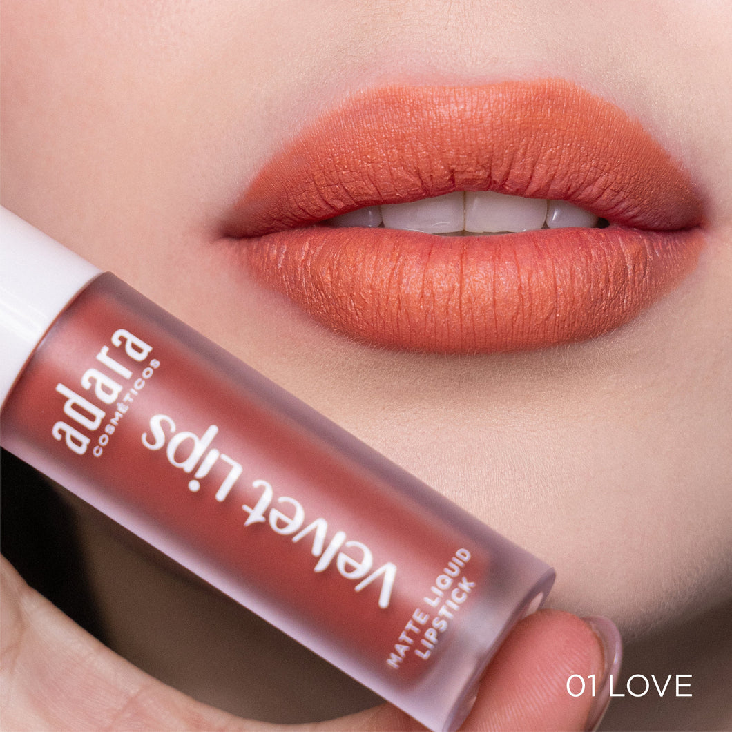 VELVET LIPS ADARA COSMÉTICOS