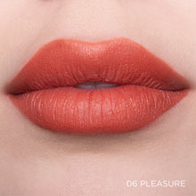 Cargar imagen en el visor de la galería, VELVET LIPS ADARA COSMÉTICOS
