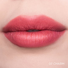 Cargar imagen en el visor de la galería, VELVET LIPS ADARA COSMÉTICOS