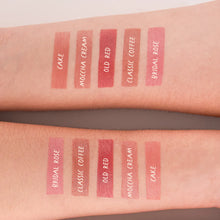 Cargar imagen en el visor de la galería, LABIAL VELVET EN BARRA  ATENEA