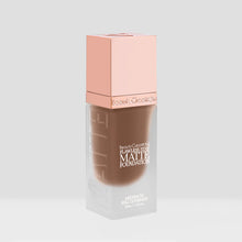 Cargar imagen en el visor de la galería, BASE FLAWLESS STAY MATTE FOUNDATION BEAUTY CREATIONS