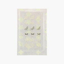 Cargar imagen en el visor de la galería, GLOW IN THE DARK PARCHE ACNE 36 PZAS CELAVI