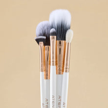 Cargar imagen en el visor de la galería, KIT DE BROCHAS FLAWLESS WHITE X 28 ATENEA BEAUTY