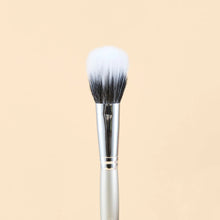 Cargar imagen en el visor de la galería, KIT DE BROCHAS DE MAQUILLAJE SILVER ATENEA BEAUTY