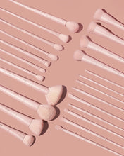 Cargar imagen en el visor de la galería, VEGAN BRUSHES BEAUTY CREATIONS