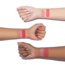 Cargar imagen en el visor de la galería, BLUSHING BUDDIES BLUSH STICK SET BOB ESPONJA X BEAUTY CREATIONS