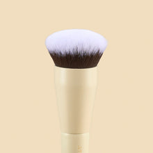 Cargar imagen en el visor de la galería, BROCHA DUO KABUKI Y CORRECTOR DB04 ATENEA BEAUTY