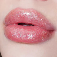 Cargar imagen en el visor de la galería, LEVEL UP BRILLO DE LABIOS KARA BEAUTY