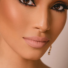Cargar imagen en el visor de la galería, THE NUDE ELIXIR LABIAL LIQUIDO ARANTZA