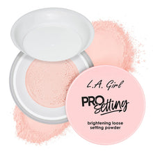 Cargar imagen en el visor de la galería, PRO SETTING BRIGHTENING LOOSE SETTING POWDER POLVO SULETO E ILUMIADOR L.A GIRL