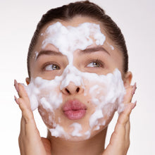 Cargar imagen en el visor de la galería, REFRESH &amp; REVITALIZE CLEANSING FOAM ADARA