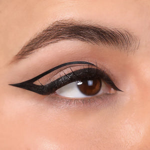 JUMBO EDGE LIQUID LINER (001, BLACK) MOIRA