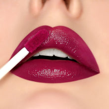 Cargar imagen en el visor de la galería, VIBE OUT LABIAL LIQUIDO KARA BEAUTY