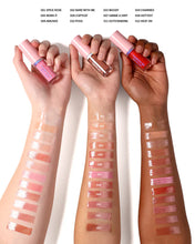 Cargar imagen en el visor de la galería, LIP GLAZE OIL PLUMPER MOIRA