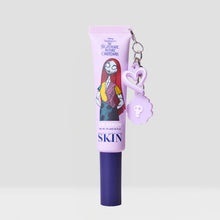 Cargar imagen en el visor de la galería, SIMPLY MEANT TO BE LIP TREATMENT  TIM BURTONS THE NIGHTMARE BEFORE CHRISTMAS  BEAUTY CREATIONS