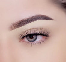 Cargar imagen en el visor de la galería, VICENTA FAUX MINK LASHES JLASH X LUIS TORRES VOL.3