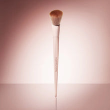 Cargar imagen en el visor de la galería, PRETTY PRESSED PRECISIÓN POWDER BRUSH BEAUTY CREATIONS